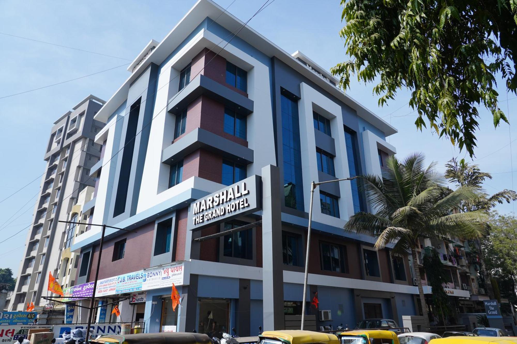 Marshall The Grand Hotel Ahmedabad Exterior photo